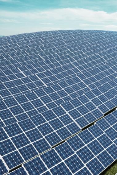 1 GW εγκατεστημένη ισχύς σε ΑΠΕ μέχρι το 2025 και άνω των 2 GW μέχρι το 2030