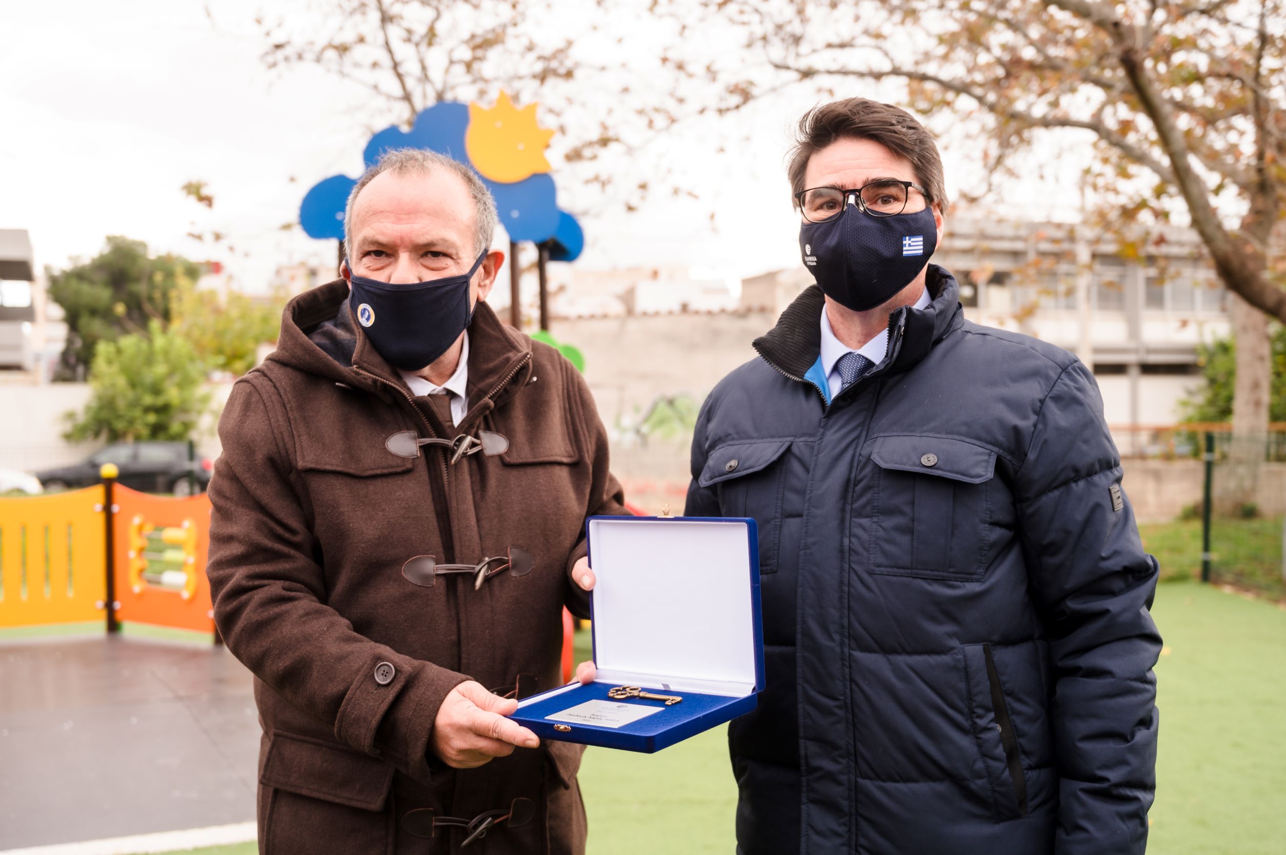 helpe;corporate responsibility;elefsina;παιδική χαρά;αμεα;ελλάδα2021